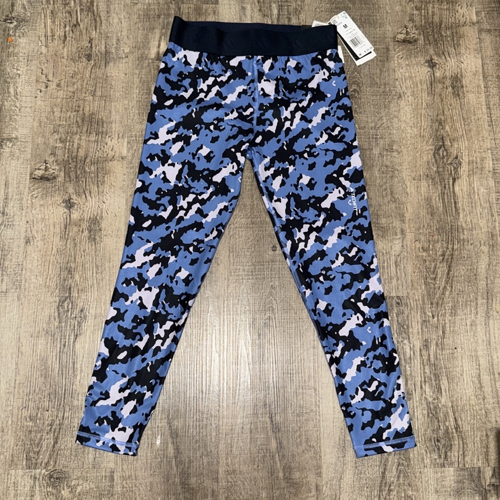 Adidas tight fit leggings